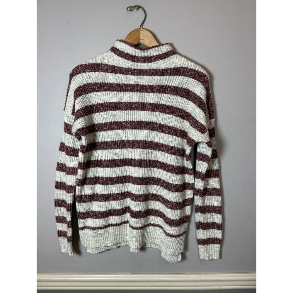 American Eagle Casual Striped Long Sleeve Sweater S maroon and ivory